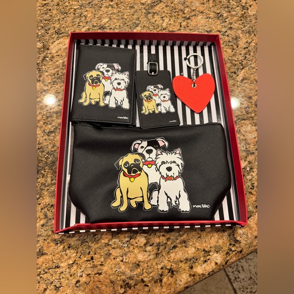 Marc Tetro Accessories - Marc Tetro Travel Accessory Set Black Dog Print Pouch Passport Tag Keychain NEW